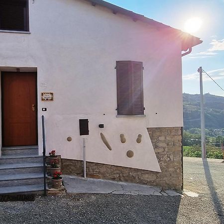 Apartamento Ca ed Giuanoto Santo Stefano Belbo Exterior foto